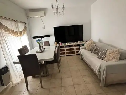 Depto Tipo Casa en Venta de 3 ambientes