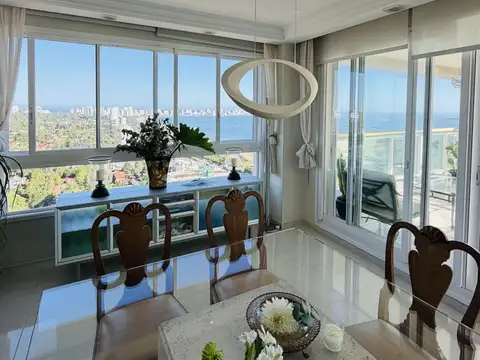 Departamento en Venta con 2 cocheras