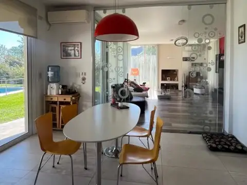 Casa en Venta en El Nacional Club de Campo, USD 349.000