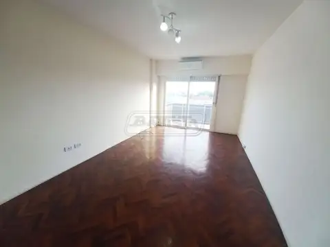 Departamento en Venta en Ramos Mejia, USD 65.000