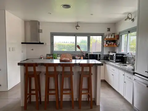 Casa en Venta en Altos Del Casco, USD 245.000