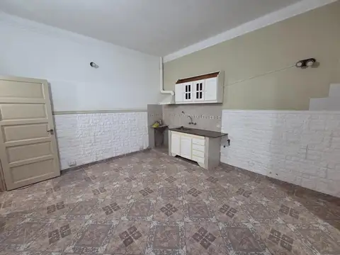 Depto Tipo Casa 4 ambientes con 1 baño