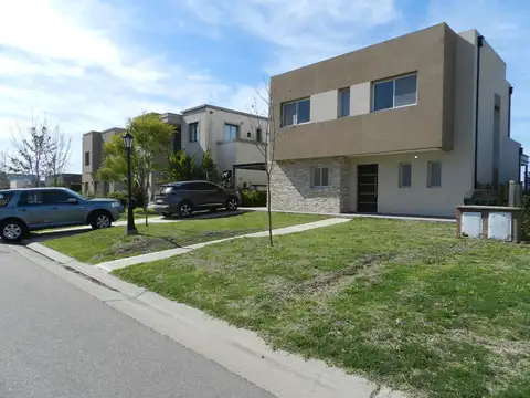 Casa Quinta  en Venta en Pilar del Este, Pilar, G.B.A. Zona Norte