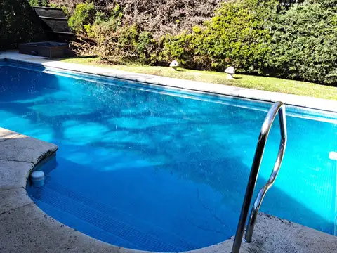 Casa en Country "Las Lajas", General Rodríguez