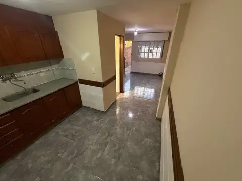 Depto Tipo Casa en Venta con 1 cocheras