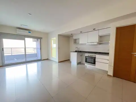 Departamento de 2 Ambientes con Balcón en Flores - Av. Directorio