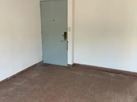 Neuquen 2400, Piso 1