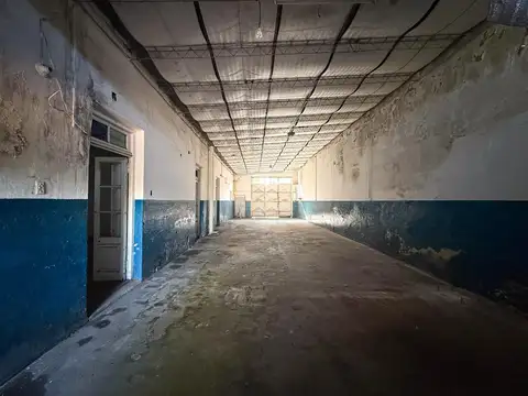 VENTA – Galpón con oficinas | Barrio Alberdi, Rosario.