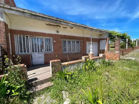 VENTA PH REFACCIONAR/DEMOLER GRAN TERRENO SERENA