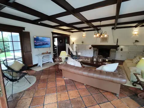 Casa en Venta en Playa Mansa, USD 2.090.000