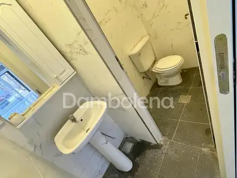 Local en Alquiler en Francisco Alvarez, USD 1.200