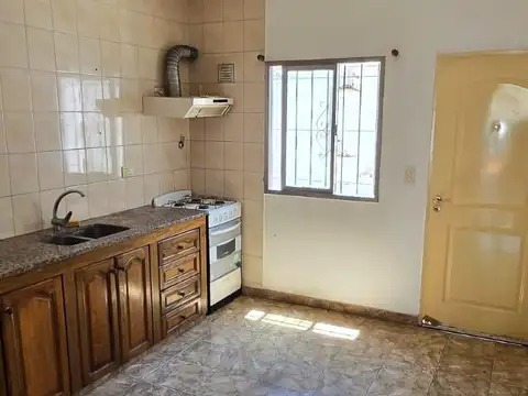 Casa en Alquiler en San Miguel, $ 800.000