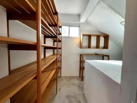 Depto Tipo Casa 4 ambientes con 3 baños