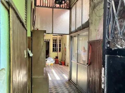 Casa 3 ambientes con 2 baños