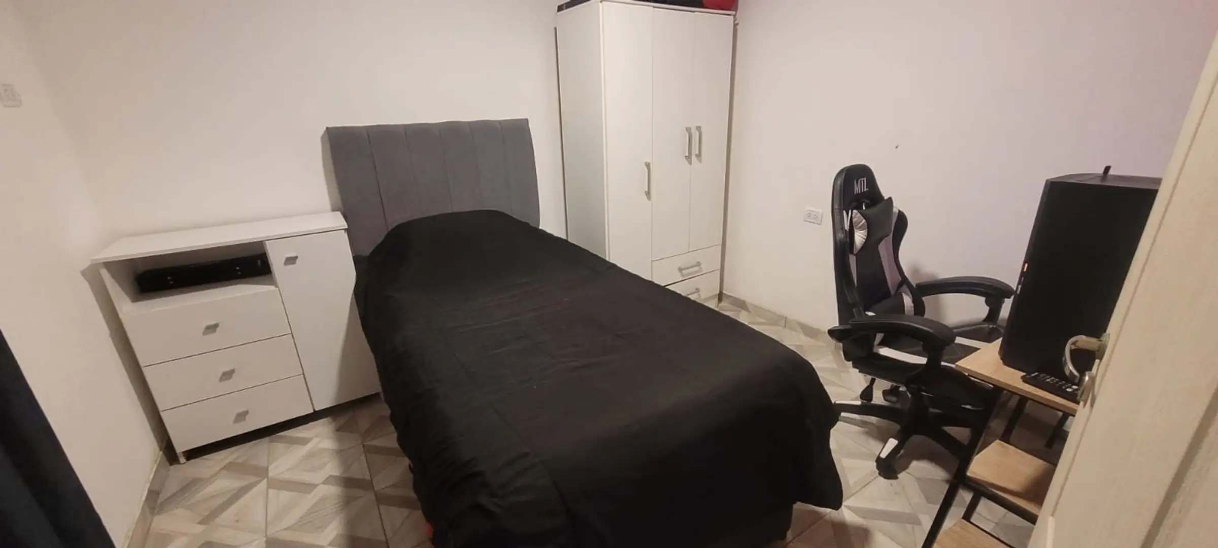 VENTA - CASA - 4 AMBIENTES - APTO CRÉDITO