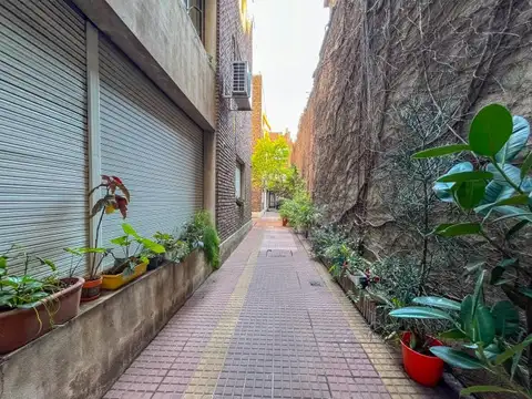Depto Tipo Casa en Venta de 5 ambientes