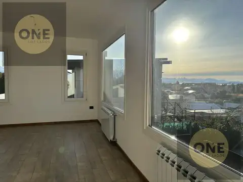 Depto Tipo Casa en Venta con 1 cocheras