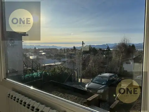 Depto Tipo Casa 4 ambientes con 2 baños