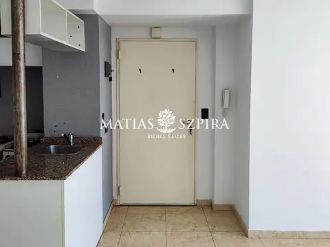 ESTEVES SAGUI 102. Entre Av Rivadavia