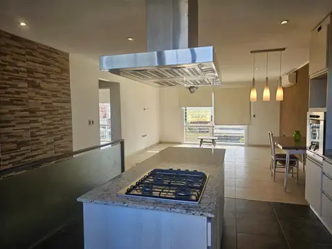 Depto Tipo Casa en Venta de 2 dormitorios