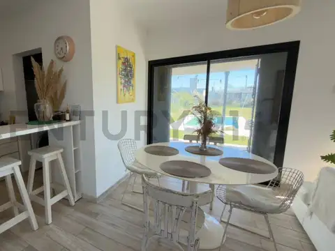 Casa en Venta en City Bell, USD 156.000