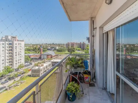 Vendo luminoso departamento  con buena vista