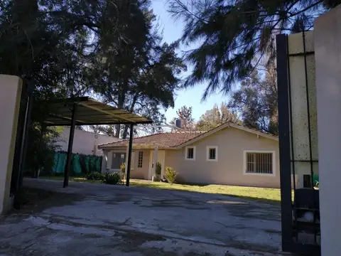Casa en Alquiler en Tigre Centro, USD 900