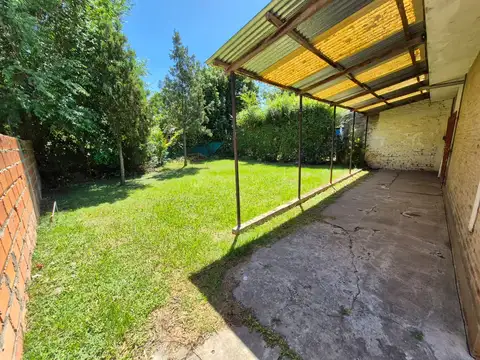 Casa 3 ambientes con 1 baño