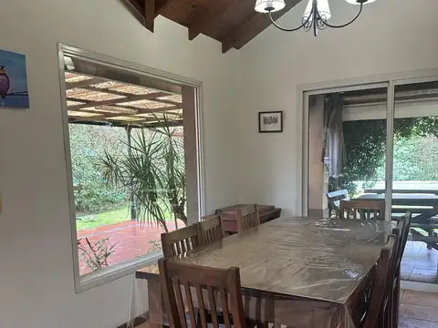 Casa en Alquiler de 3 dormitorios