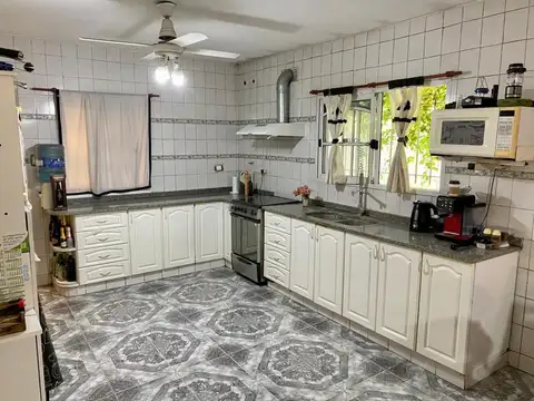 Casa en Venta en Moreno, USD 84.000