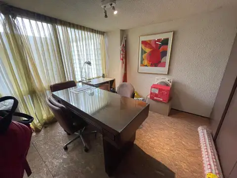 Venta oficina en Nueva Córdoba entrepiso