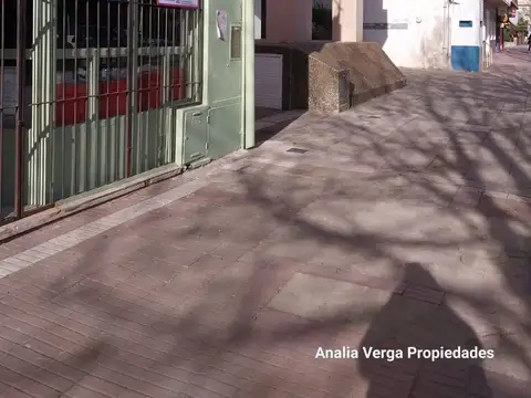 LOCAL COMERCIAL EN VENTA