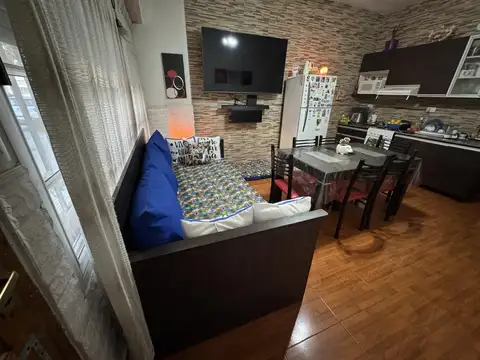 Depto Tipo Casa en Venta de 2 ambientes