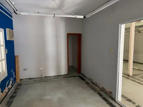 Local en Venta 34 años
