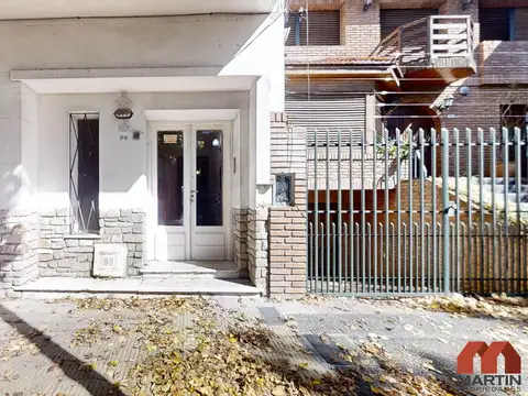 Departamento PH en Venta de 3 Ambientes en Florida con Jardín