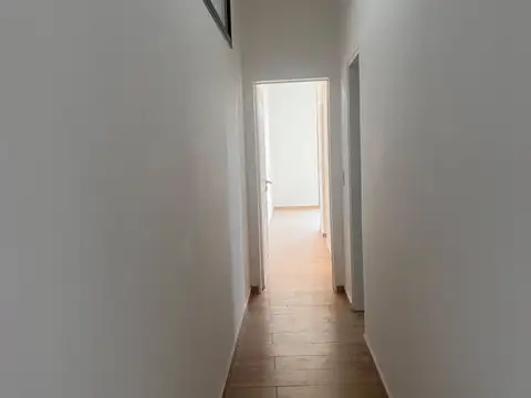 VENTA CASA 5 AMBIENTES STA ELENA PILAR DEL ESTE