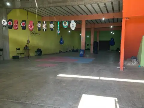 Depósito en venta - 2 Baños - Gonzalez Catan