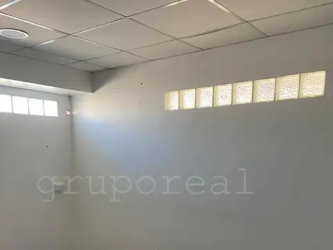 Galpon en Alquiler en Bernal Oeste, USD 6.000