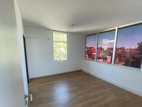 Oficina - Olivos-Vias/Maipu