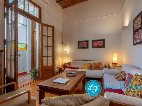 Depto Tipo Casa en Venta 90 años