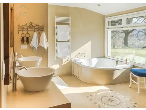 HOTEL BOUTIQUE EN VENTA  El Bolson (020)