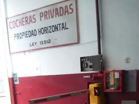Peña al 2600