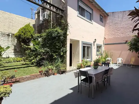 Depto Tipo Casa en Venta de 3 dormitorios