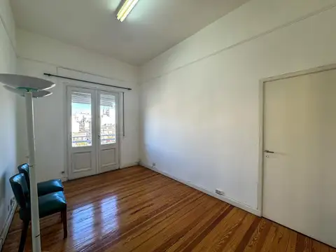 Oficina en Venta al Oeste