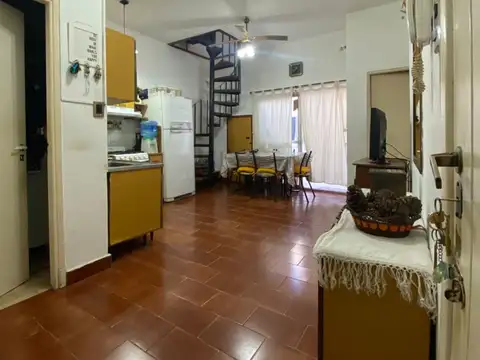 VENTA PH 4AMB-MONTE CASTRO