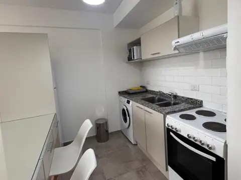 al 100