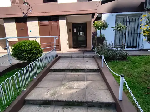Las Flores 1600, Piso 8