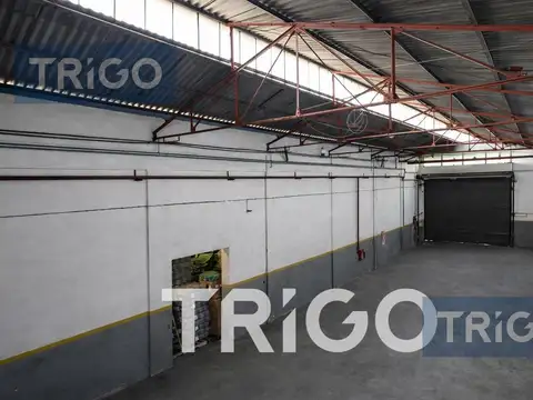 OPORTUNIDAD Depósito en ALQUILER 920 m2 en Autopista Perito Moreno Villa Devoto CABA