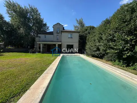 Saint Matthews, Pilar