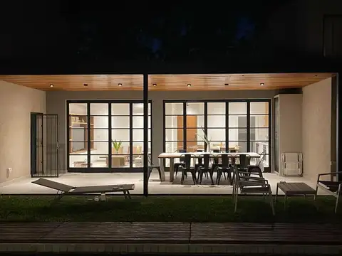 Casa en Alquiler en San Isidro Vias / Libertador, San Isidro